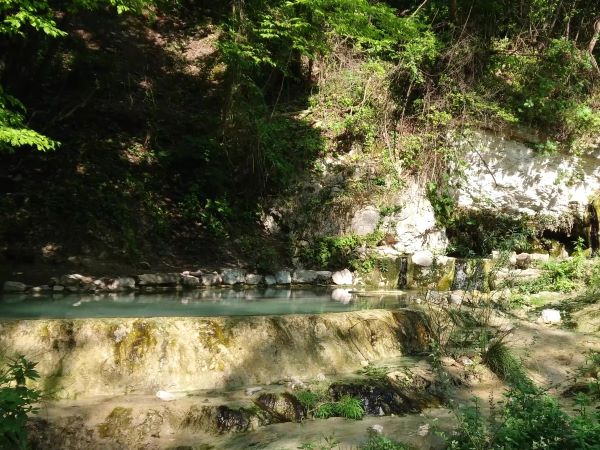 Bagni San Filippo ingyenes termálfürdő Toszkánában, kedvenc medencénk